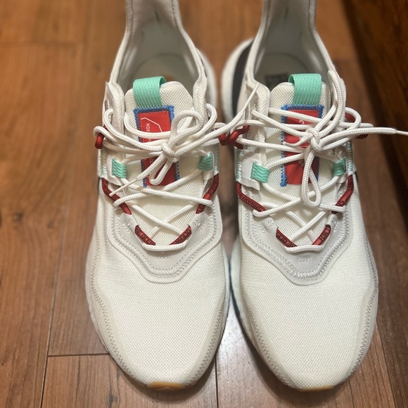 Adidas Ultraboost 22 X Parley size 12 -NWoT - Picture 3 of 5